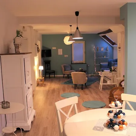 Logis Le P'tit Rouillon Au Rythme De La Meuse *