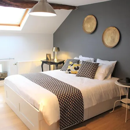 Logis Le P'tit Rouillon Au Rythme De La Meuse Annevoie-Rouillon