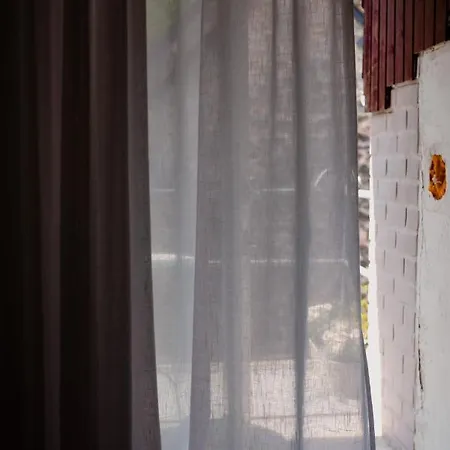 Logis Le P'tit Rouillon Au Rythme De La Meuse Appartement *