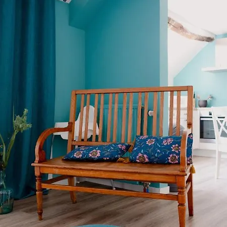 Logis Le P'tit Rouillon Au Rythme De La Meuse * Annevoie-Rouillon